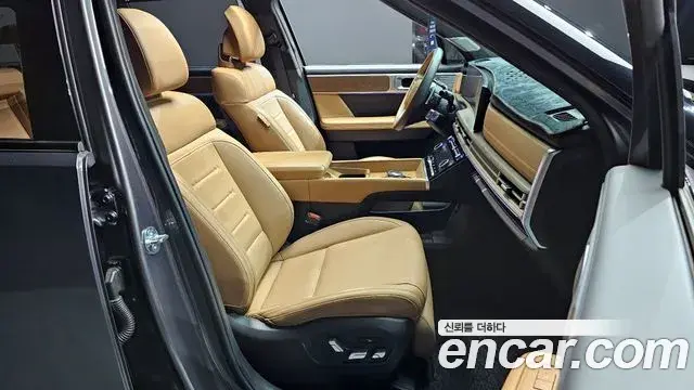 Hyundai Santa Fe 2023 — Şəkil 8/20