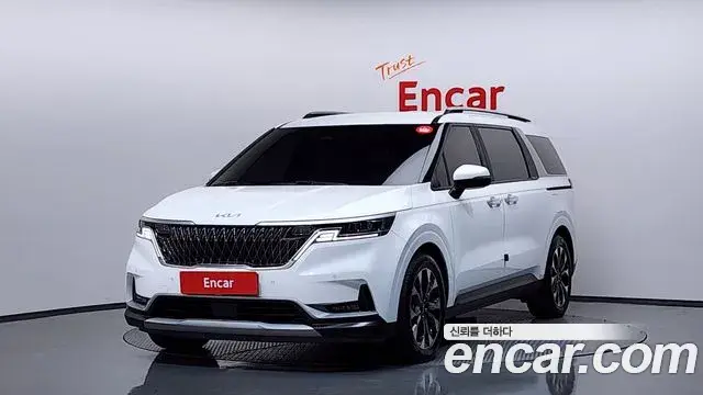 Kia Carnival 2022 — ფოტო 9/20