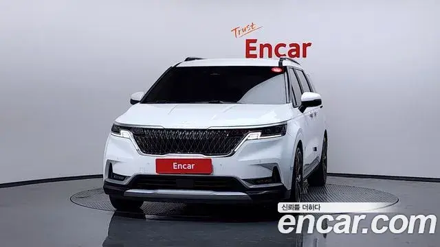 Kia Carnival 2022 — ფოტო 1/20