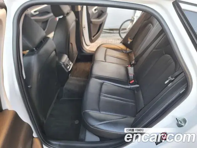 Hyundai Sonata Hybrid 2022 — Photo 14/20