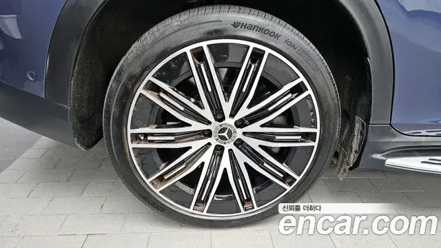 Mercedes-Benz EQE SUV 2023 — ფოტო 18/20