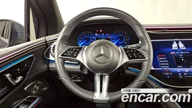 Mercedes-Benz EQE SUV 2023 — ფოტო 2/20