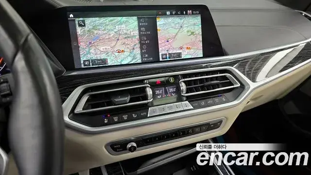 BMW X7 2021 — Şəkil 10/20