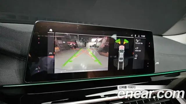 BMW 5 Series 2019 — Şəkil 18/20