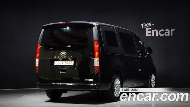 Hyundai Staria 2022 — Фото 2/20