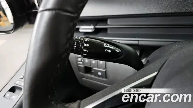Hyundai Staria 2022 — Фото 15/20