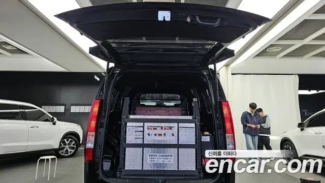 Hyundai Staria 2022 — Фото 20/20
