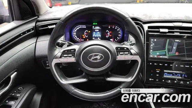 Hyundai Tucson Hybrid 2021 — ფოტო 10/20