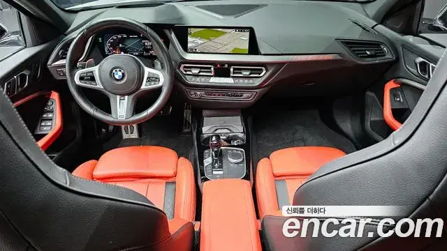 BMW 1 Series 2022 — ფოტო 2/20