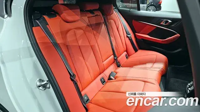 BMW 1 Series 2022 — ფოტო 5/20