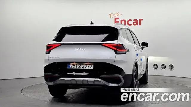 Kia Sportage 2022 — Photo 2/20