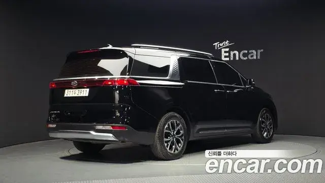 Kia Carnival 2020 — Photo 13/20