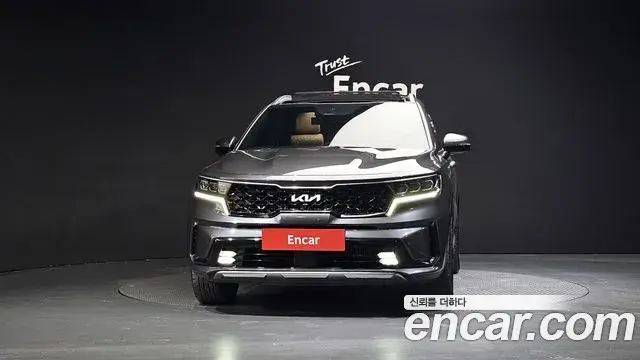 Kia Sorento 2022 — Photo 3/20