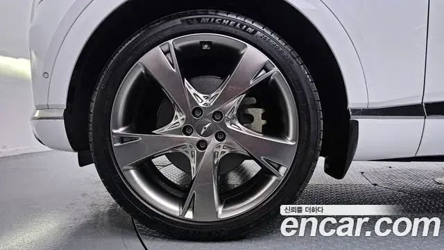 Genesis GV80 2020 — Photo 19/20