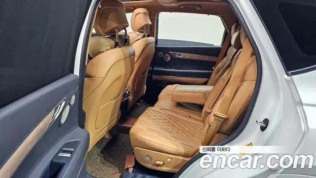 Genesis GV80 2020 — Photo 8/20