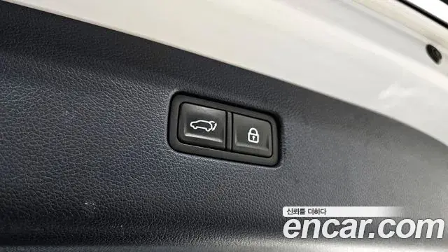 Genesis GV80 2020 — Photo 18/20