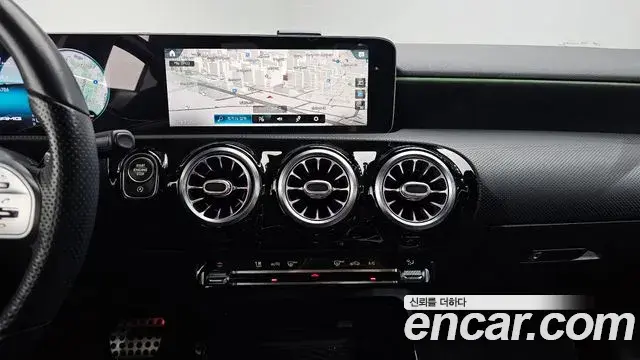 Mercedes-Benz A-Class 2020 — Şəkil 12/20