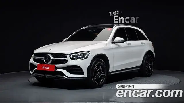 Mercedes-Benz GLC-Class 2022 — Photo 8/20