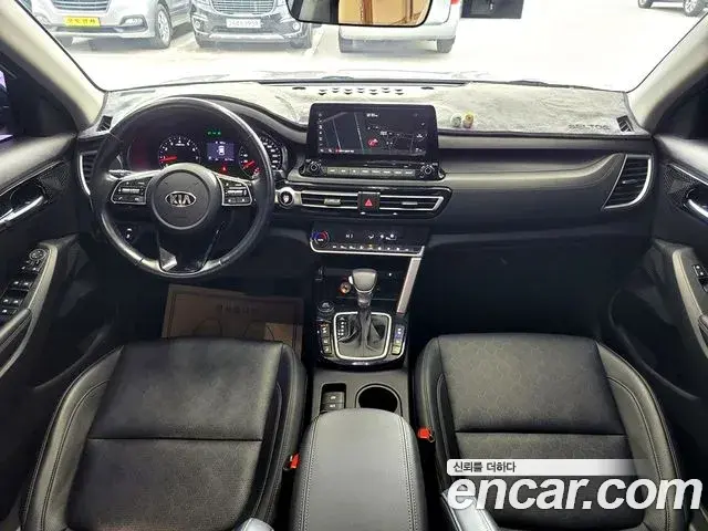 Kia Seltos 2019 — ფოტო 5/20