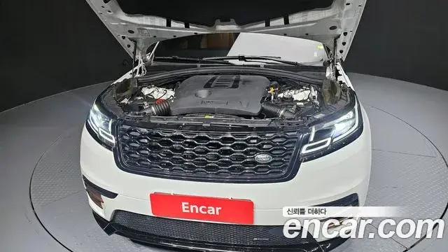 Land Rover Range Rover Velar 2022 — Şəkil 3/20