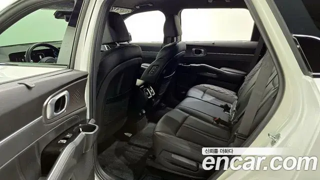 Kia Sorento 2024 — Photo 9/20