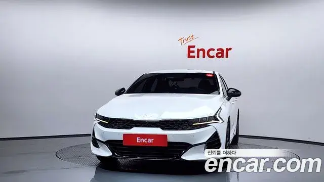 Kia K5 2022 — Şəkil 12/20
