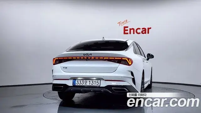 Kia K5 2022 — Şəkil 7/20
