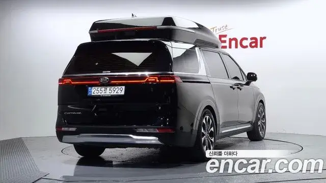 Kia Carnival 2021 — Şəkil 2/20