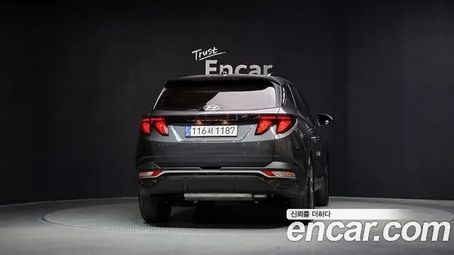 Hyundai Tucson Hybrid 2022 — ფოტო 12/20