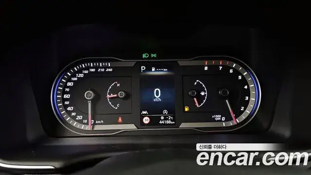 Hyundai Tucson Hybrid 2022 — ფოტო 18/20