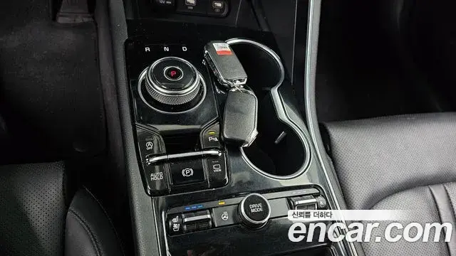 Kia K5 2020 — Photo 8/20