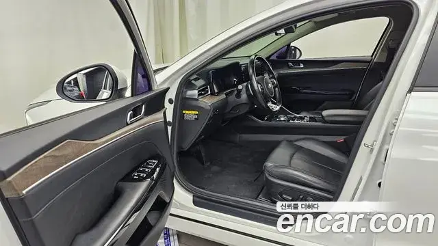 Kia K5 2020 — Photo 11/20