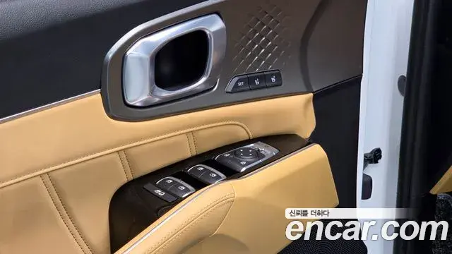 Kia Sorento 2021 — Фото 20/20