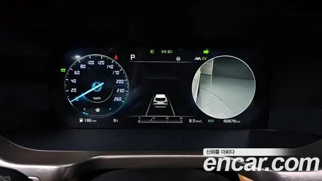 Kia Sorento 2021 — ფოტო 15/20
