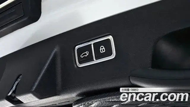 Kia Sorento 2021 — ფოტო 4/20
