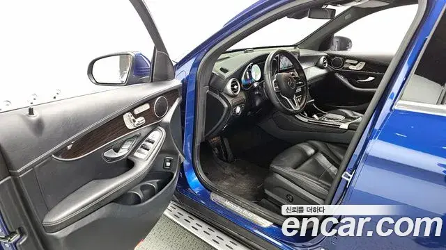 Mercedes-Benz GLC-Class 2020 — Şəkil 3/20
