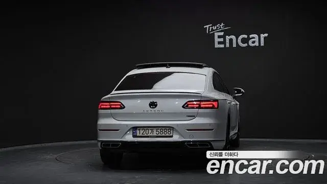 Volkswagen Arteon 2022 — Şəkil 10/20