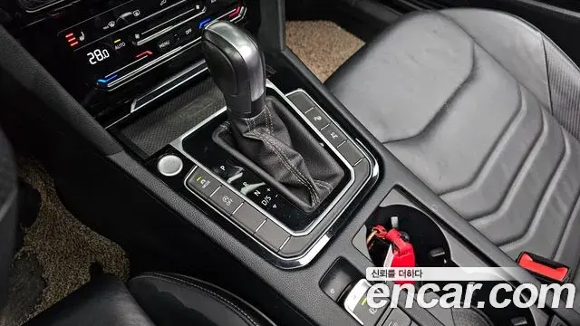 Volkswagen Arteon 2022 — Şəkil 19/20