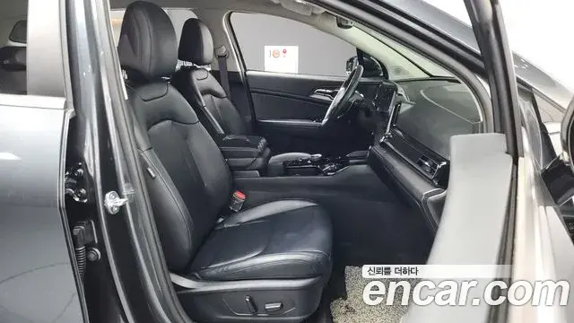 Kia Sportage 2022 — Photo 10/20