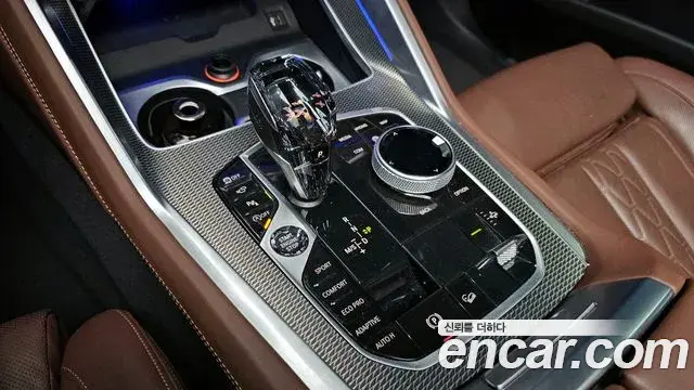 BMW X6 2022 — ფოტო 8/20