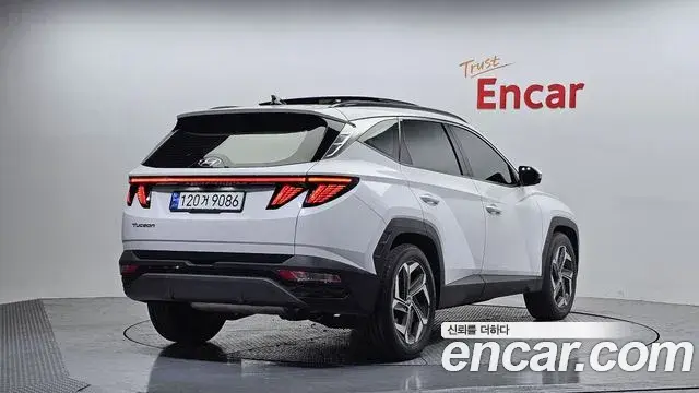 Hyundai Tucson Hybrid 2020 — ფოტო 16/20