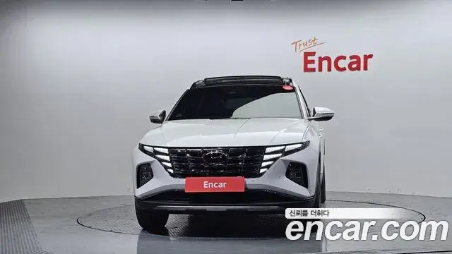 Hyundai Tucson Hybrid 2020 — ფოტო 15/20