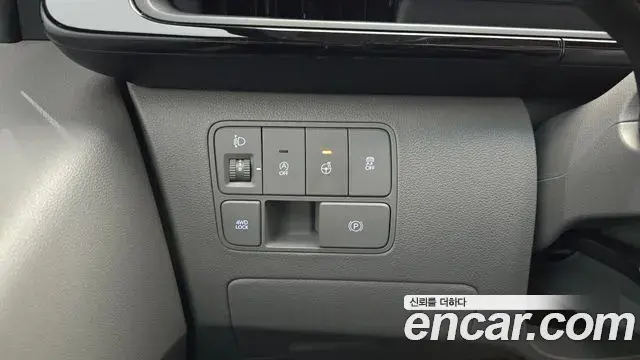 Hyundai Staria 2022 — Фото 16/20