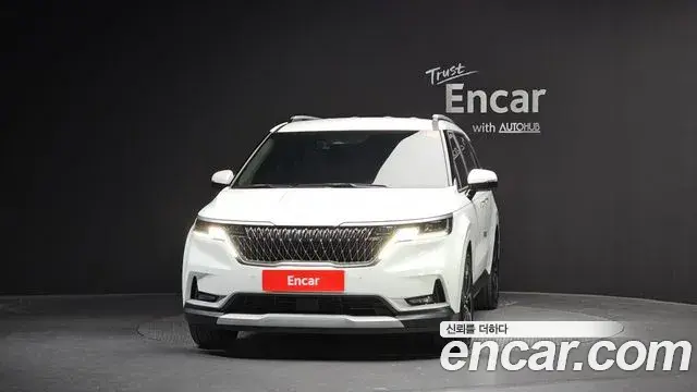 Kia Carnival 2021 — Фото 3/20