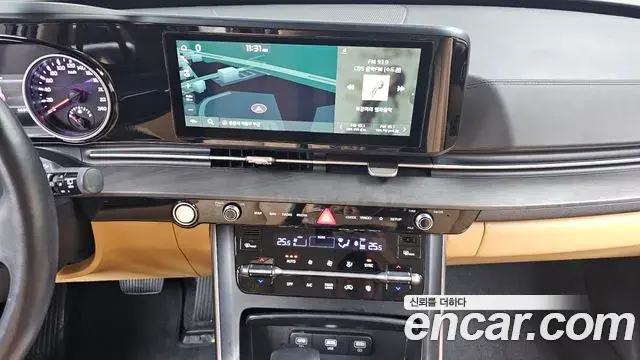 Kia Carnival 2021 — Фото 15/20