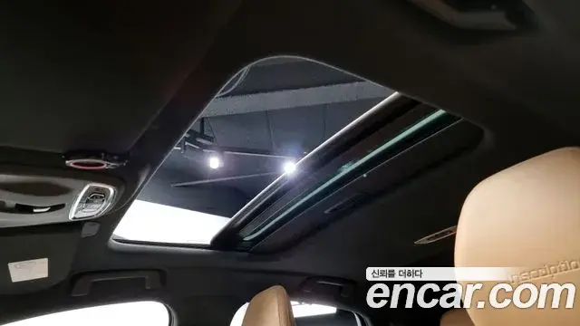 Volvo S90 2020 — Photo 18/20
