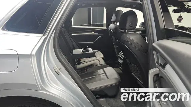 Audi Q5 2020 — Фото 12/20