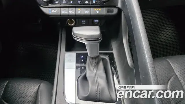 Hyundai The New Avante Hybrid 2020 — Şəkil 13/20