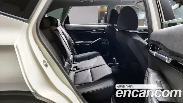 Kia Seltos 2019 — Şəkil 8/20