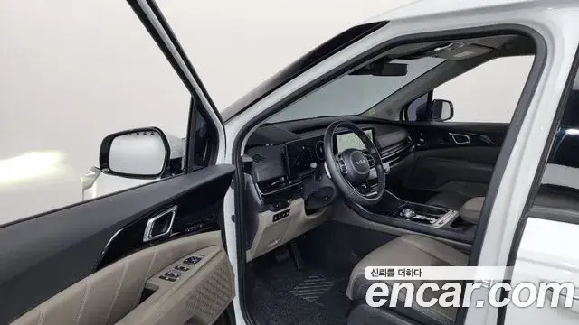 Kia Carnival 2024 — Şəkil 6/20